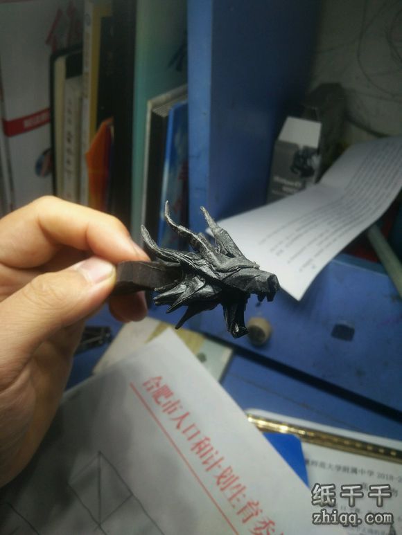 三头龙【王者基多拉】折纸作品展示
